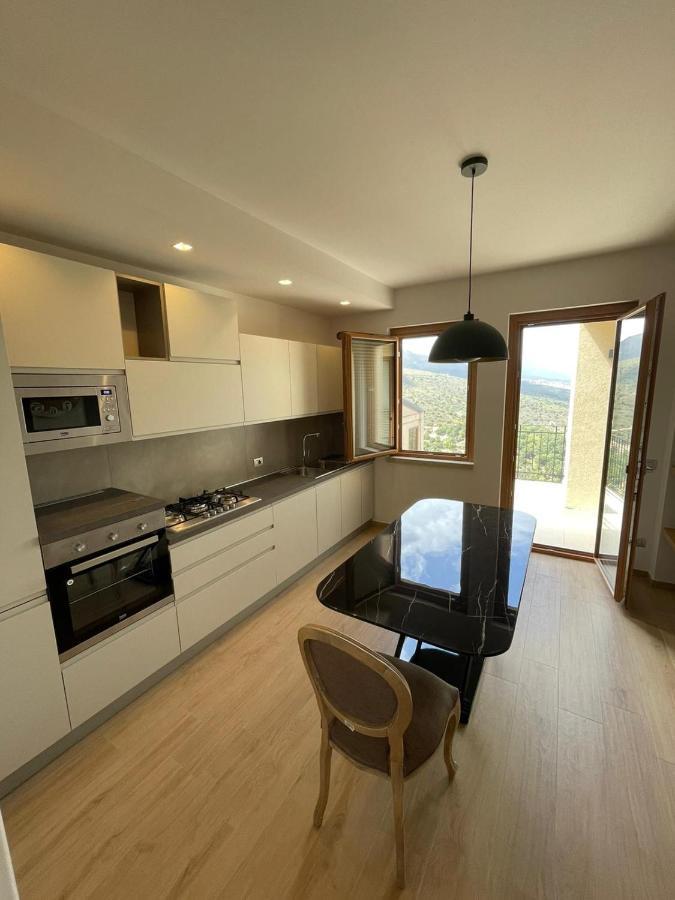 Notti O' Tunn Luxury Rooms In Centro Geraci Siculo Exterior photo