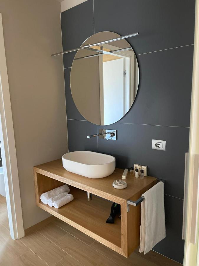 Notti O' Tunn Luxury Rooms In Centro Geraci Siculo Exterior photo